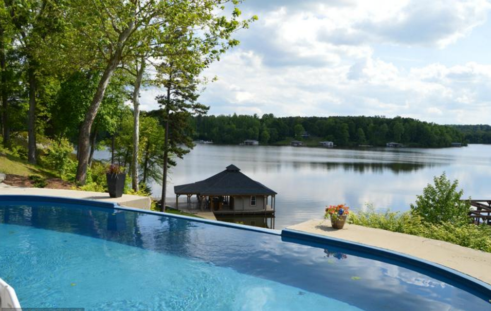 Beautiful One Of A Kind Lake Anna Waterfront Home Realtycoo